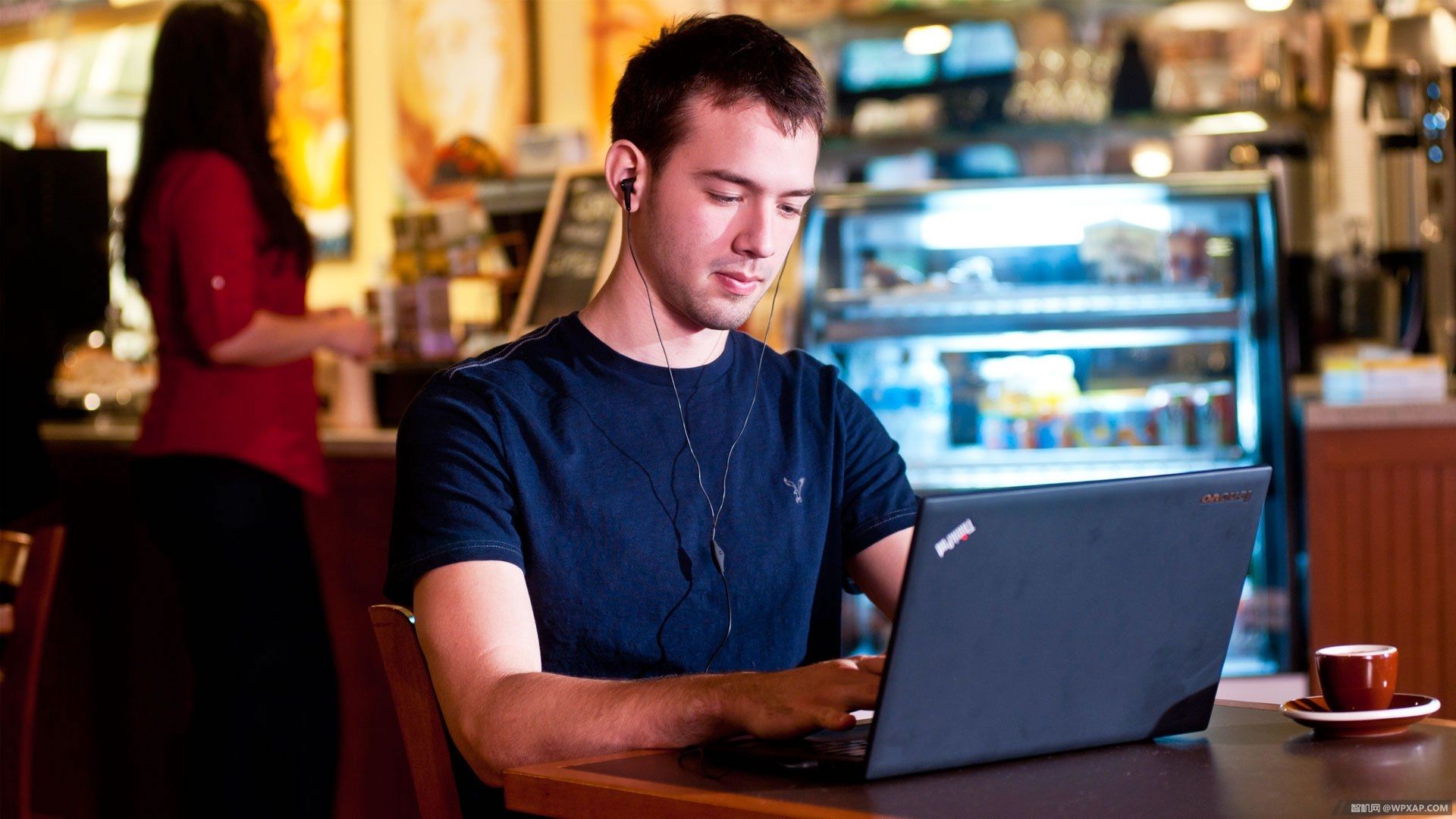 1535941264119327.jpg timg.jpg