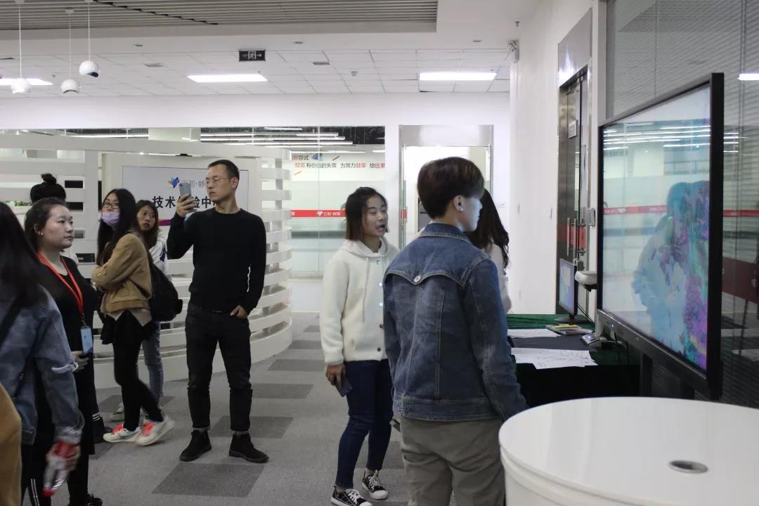 1541994822624432.jpg 005.jpg